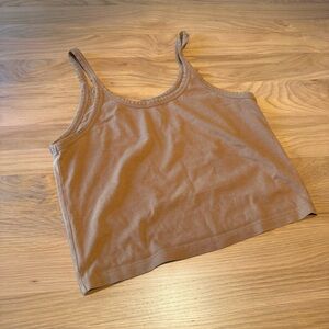 ARQ crop tank size M